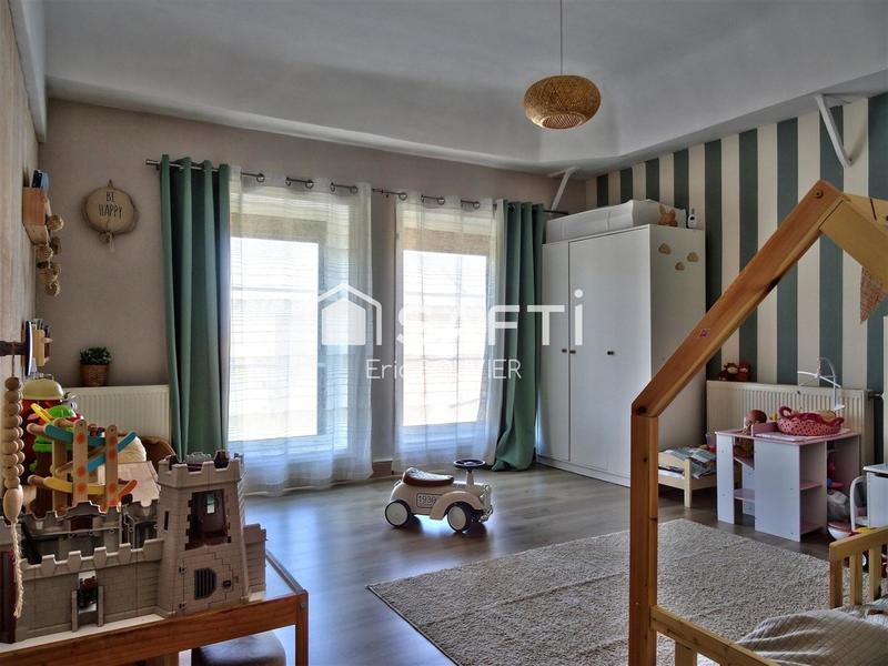 Maison - 106 m² - 3 pièces