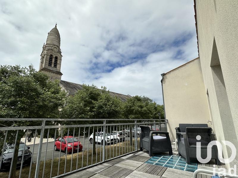 Appartement - 81 m² - 4 pièces