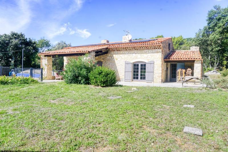 Mas - 220 m² - 5 pièces