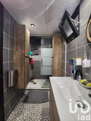 Appartement - 70 m² - 4 pièces