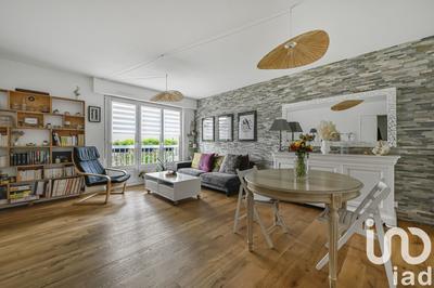 Appartement - 100 m² - 5 pièces