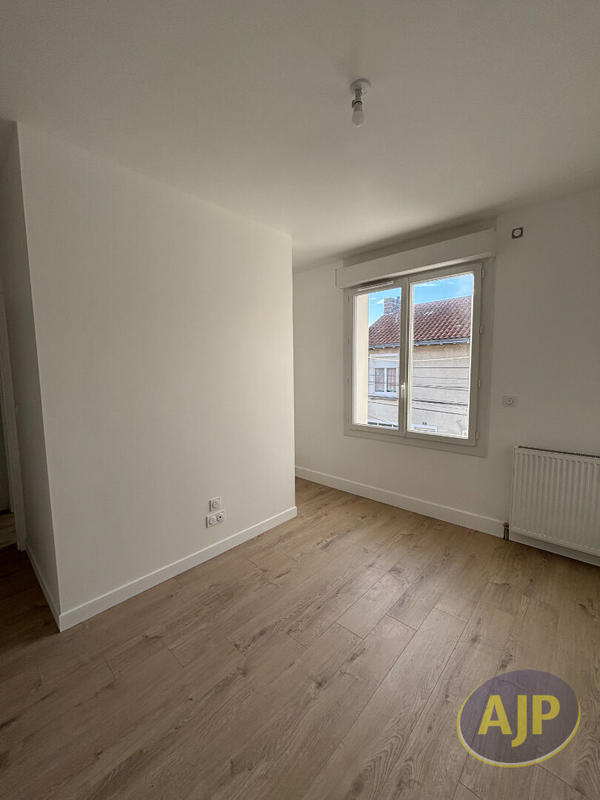 Maison - 94 m² - 4 pièces