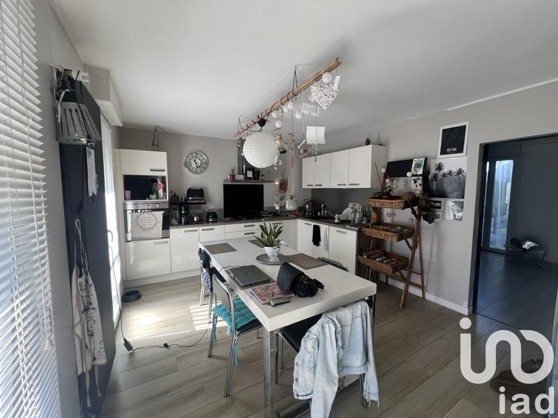 Maison - 98 m² - 5 pièces