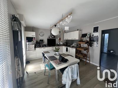 Maison - 98 m² - 5 pièces