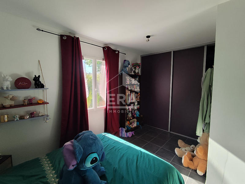 Maison - 137 m² - 6 pièces