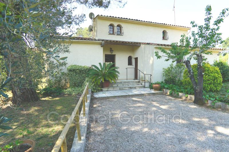 Maison - 144 m² - 4 pièces