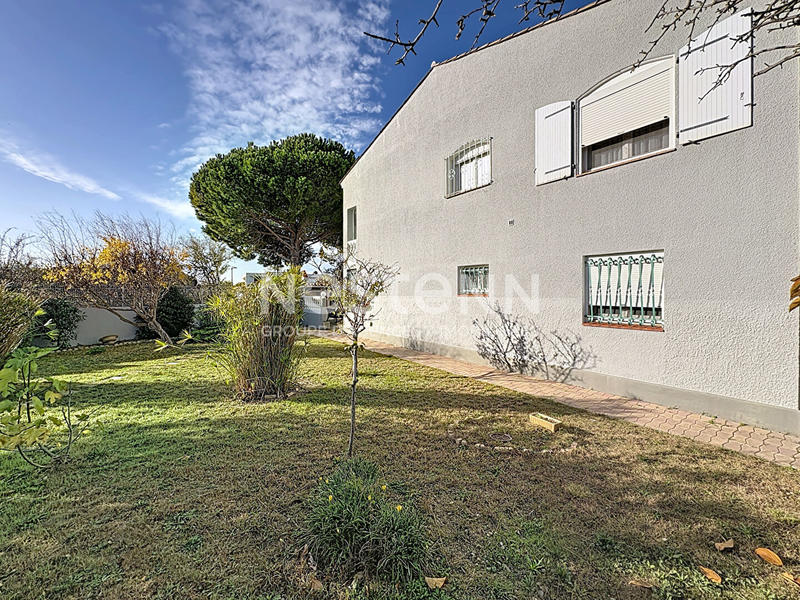 Villa - 398 m² - 11 pièces