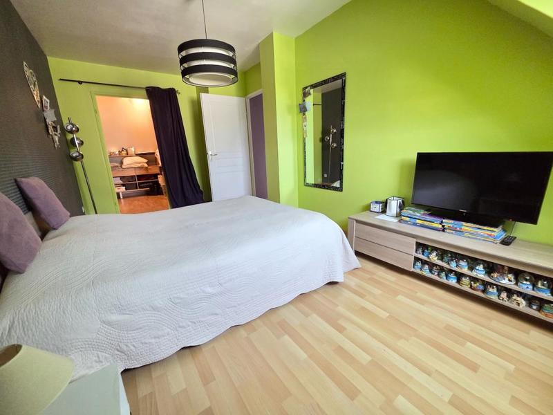 Pavillon - 165 m² - 9 pièces