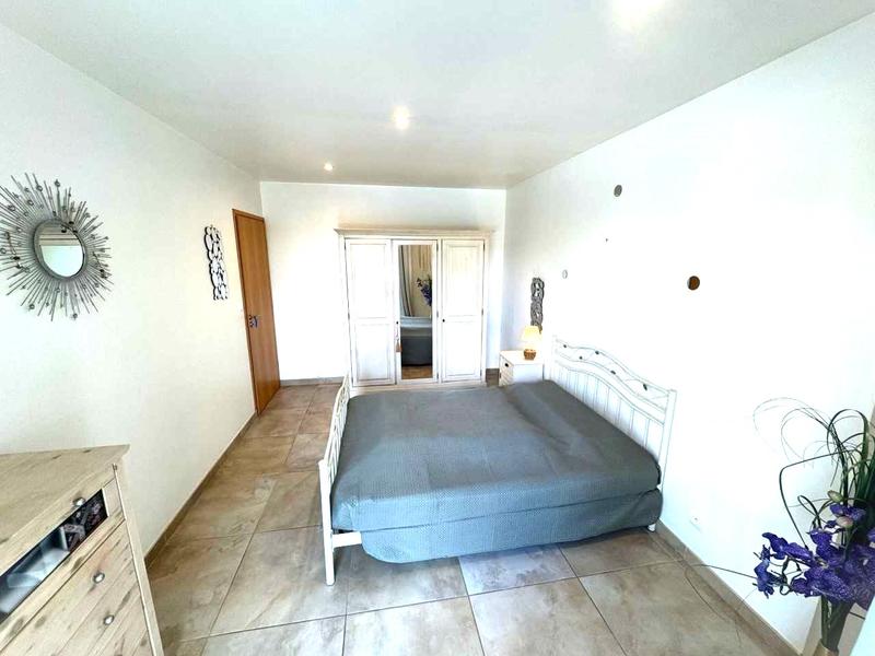 Propriété - 140 m² - 5 pièces