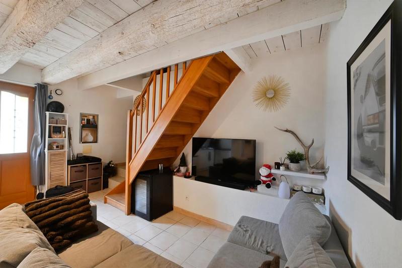 Maison - 330 m² - 15 pièces