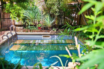 Mas - 668 m² - 27 pièces