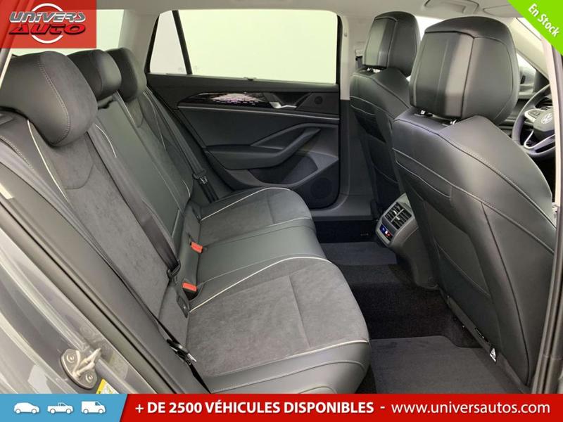 Volkswagen Passat 1.5 eTSI Opf 150 Dsg7 Elegance
