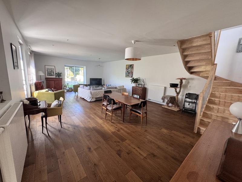 Maison - 136 m² - 5 pièces