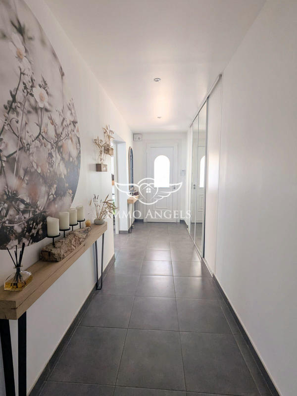 Villa - 155 m² - 6 pièces