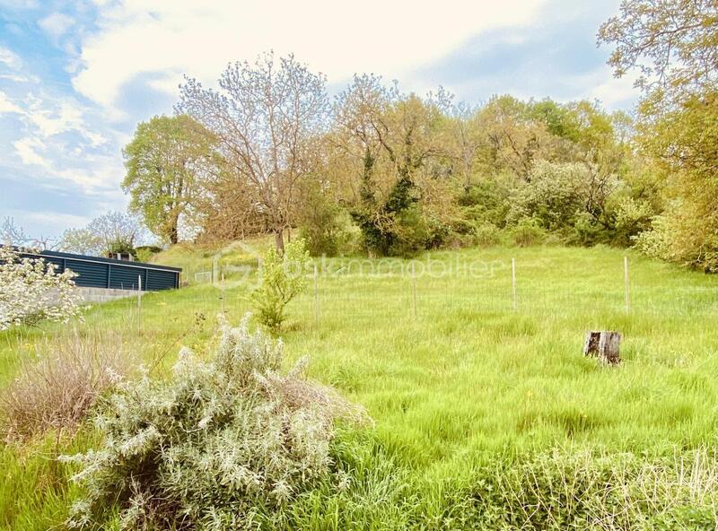 Propriété - 170 m² - 6 pièces