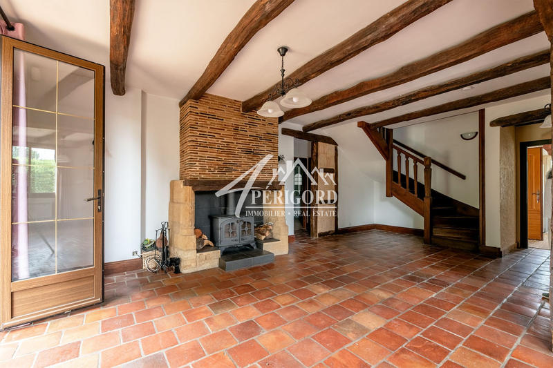 Maison traditionnelle - 145 m² - 6 pièces