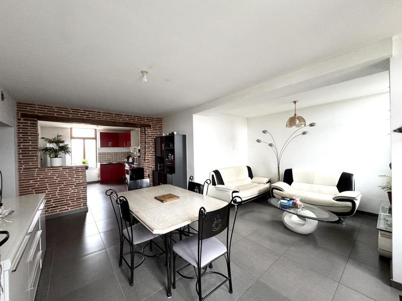 Maison - 90 m² - 3 pièces