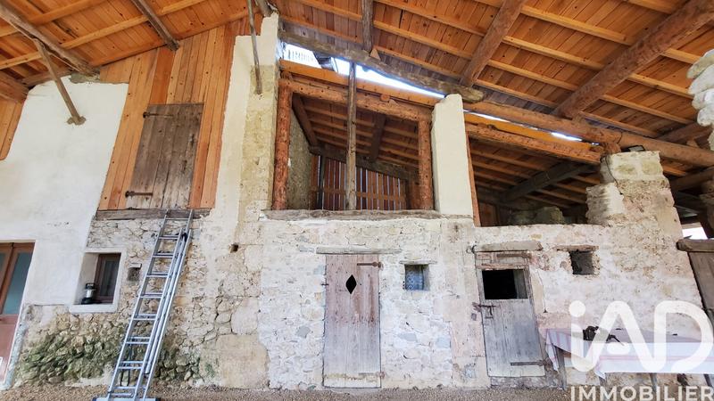 Maison - 207 m² - 7 pièces