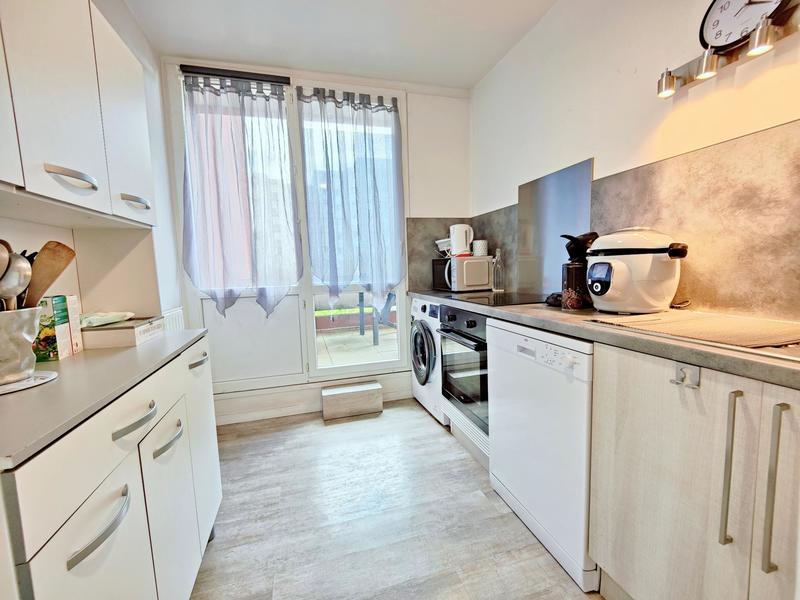 Appartement - 64 m² - 3 pièces