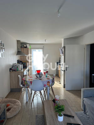 Maison - 81 m² - 4 pièces