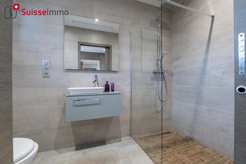 Villa - 210 m² - 8 pièces