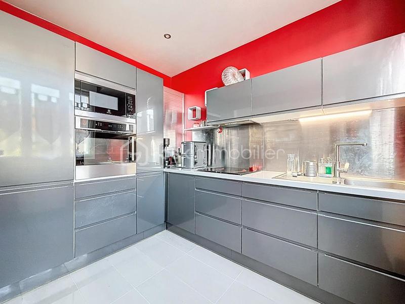 Maison - 120 m² - 6 pièces