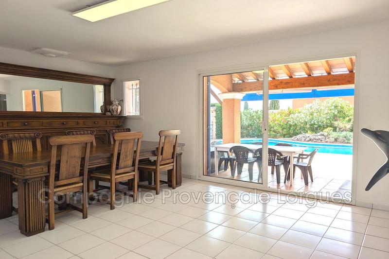 Villa - 127 m² - 5 pièces
