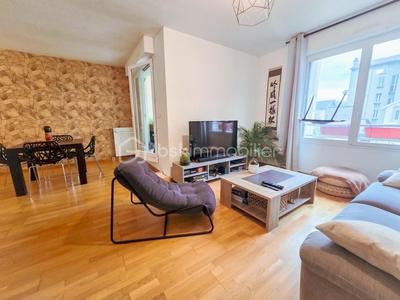 Appartement - 74 m² - 3 pièces