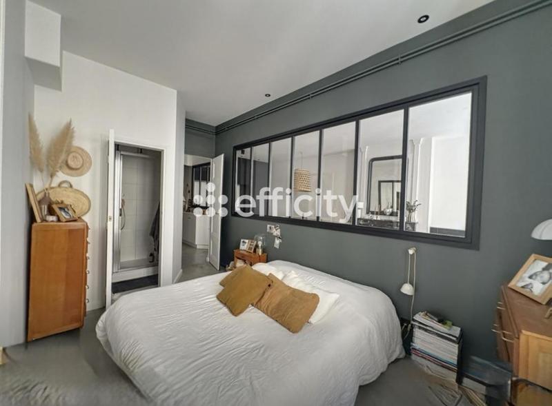 Appartement - 90 m² - 4 pièces