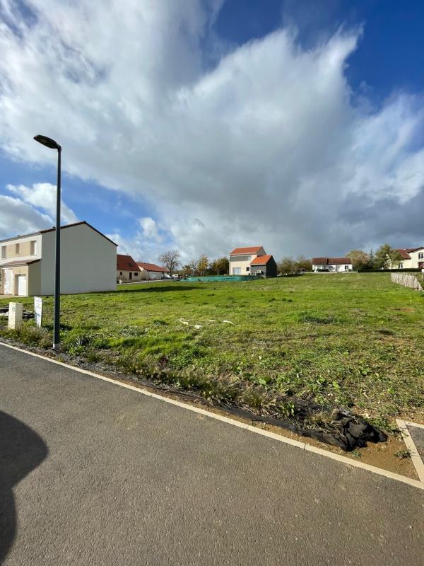 Maison - 85 m² - 5 pièces