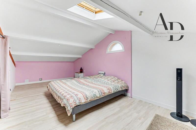 Maison - 170 m² - 6 pièces