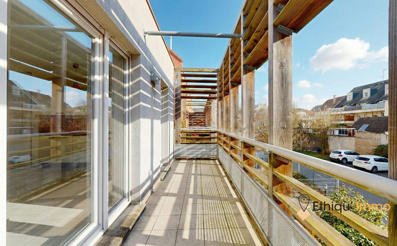 Appartement - 65 m² - 2 pièces