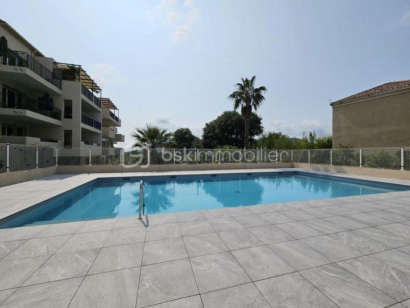 Appartement - 76 m² - 4 pièces