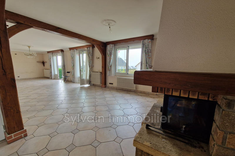 Maison - 123 m² - 6 pièces