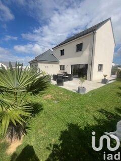 Maison - 143 m² - 6 pièces