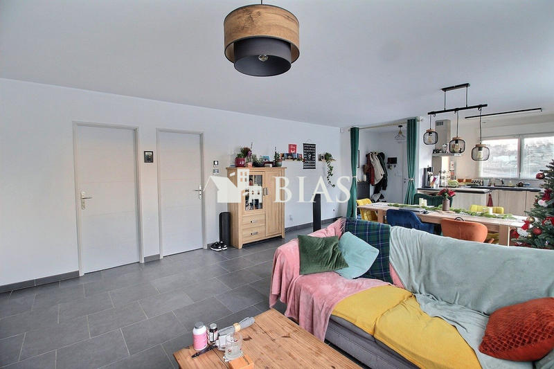 Maison - 80 m² - 3 pièces