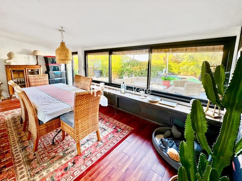 Maison - 120 m² - 6 pièces