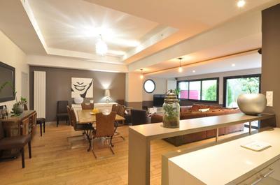 Maison de ville - 190 m² - 8 pièces