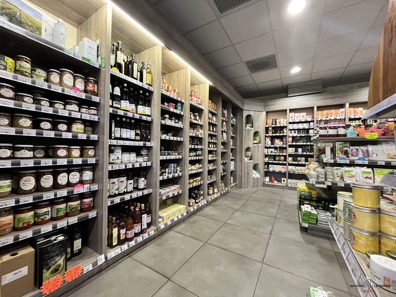 Fonds de commerce - 450 m²