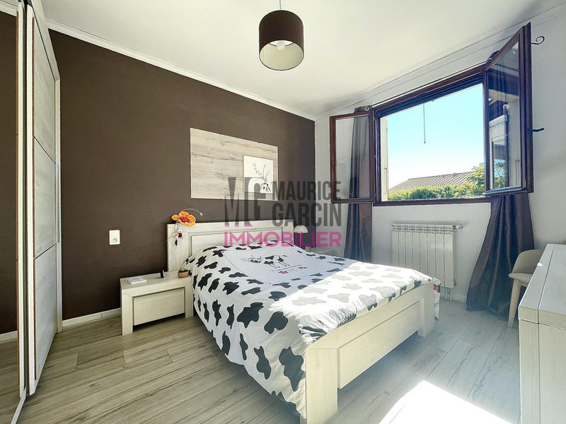 Maison - 148 m² - 6 pièces