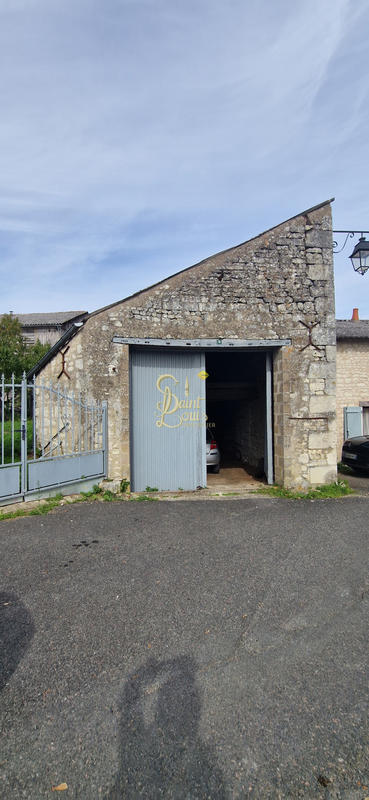 Parking / Garage - 52 m²