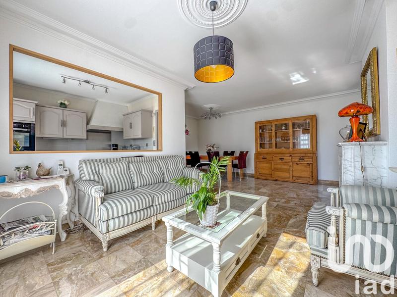 Maison - 94 m² - 5 pièces