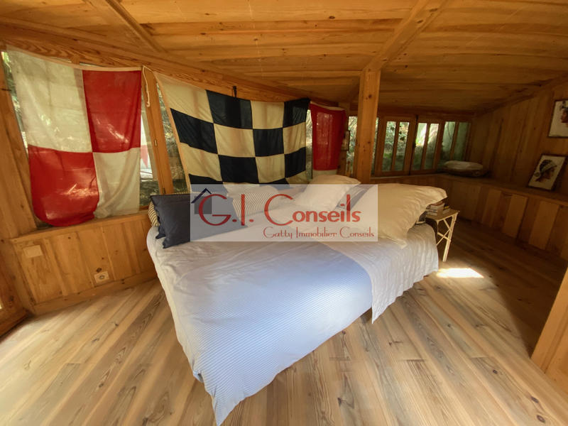 Maison - 130 m² - 7 pièces