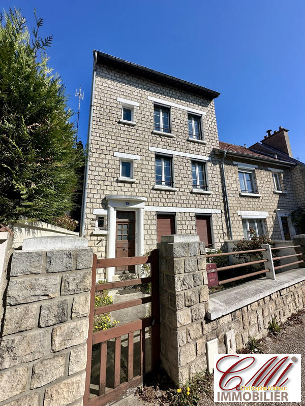 Maison - 120 m² - 5 pièces