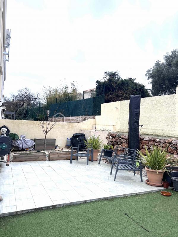 Maison - 85 m² - 5 pièces