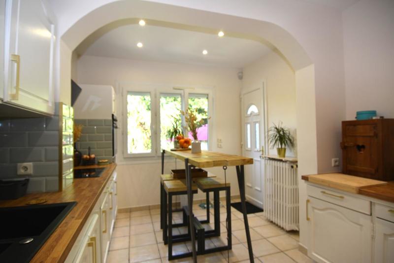 Maison - 81 m² - 5 pièces