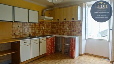 Immeuble - 261 m² - 7 pièces