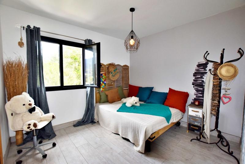 Maison - 149 m² - 6 pièces