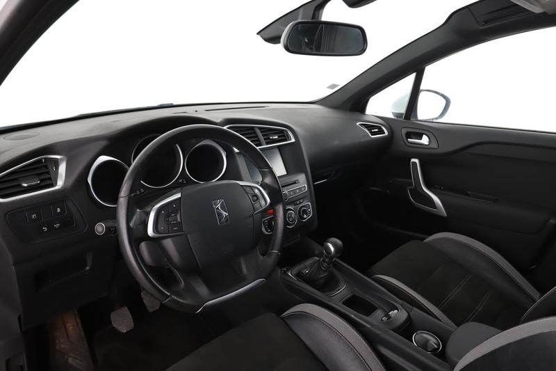 Ds Ds 4 1.6 Blue-HDi So Chic Bv6 120 ch