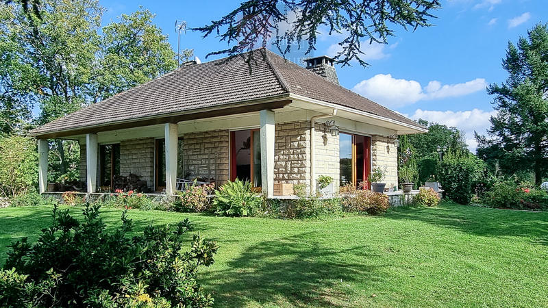 Maison - 150 m² - 5 pièces